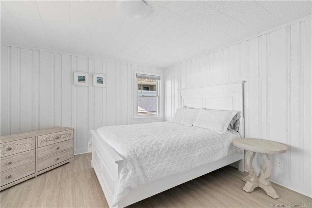 8 Belaire Manor - Photo 24
