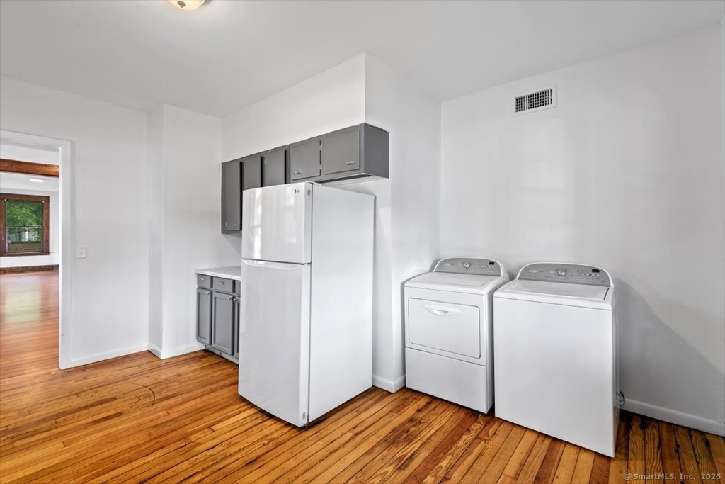 212 Maple Street - Photo 12
