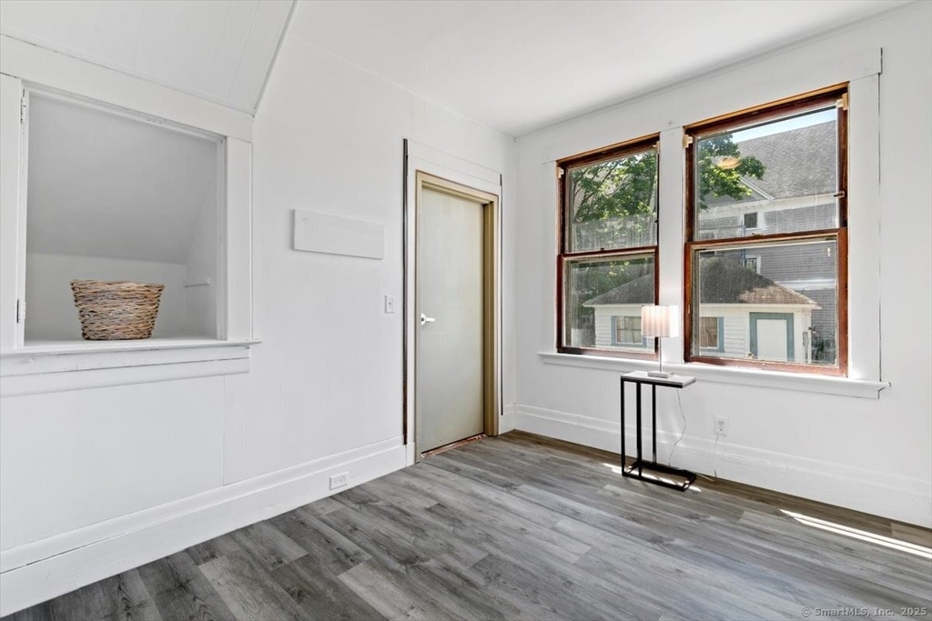 212 Maple Street - Photo 18