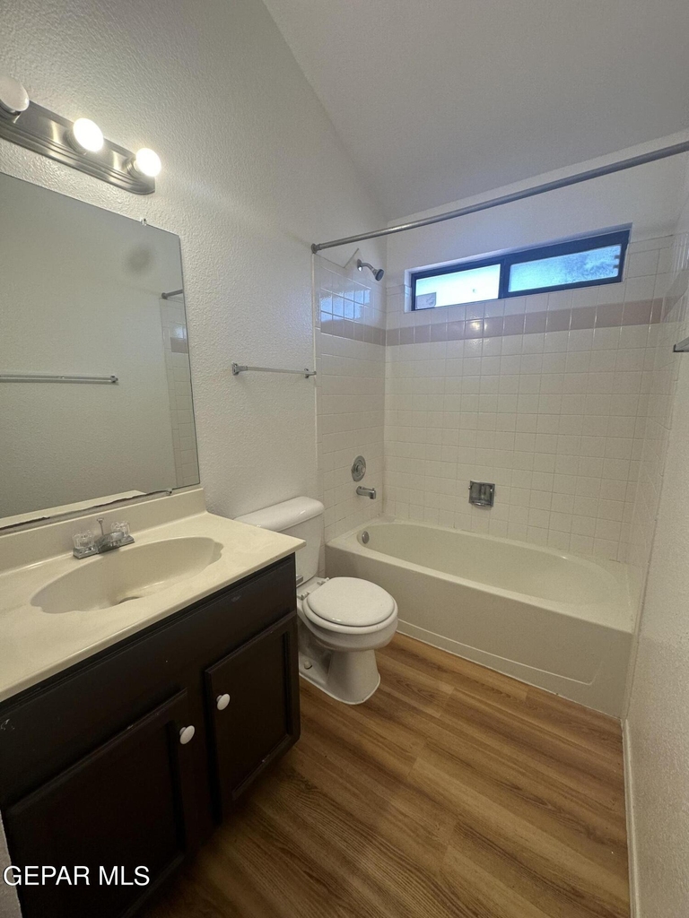 7324 Canyon Run Drive - Photo 8