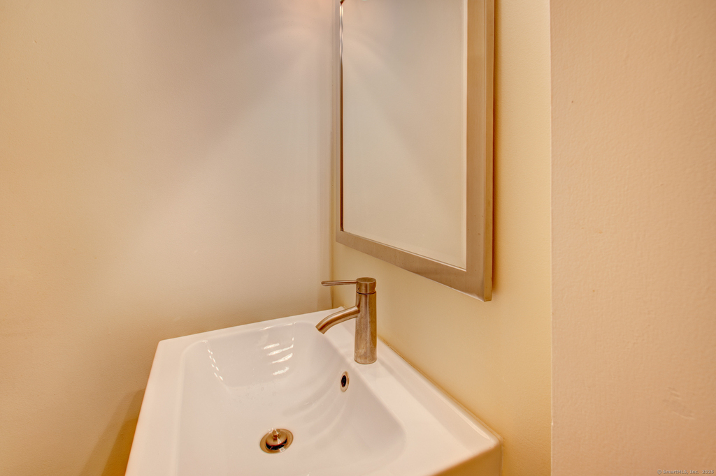 184 Gravel Street - Photo 21