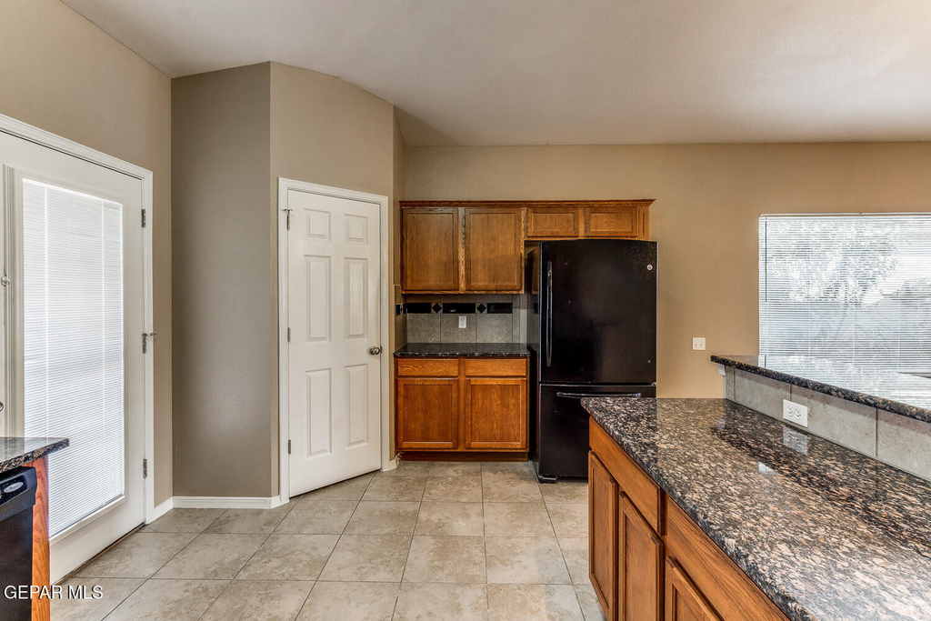 5819 Redstone Rim Drive - Photo 12