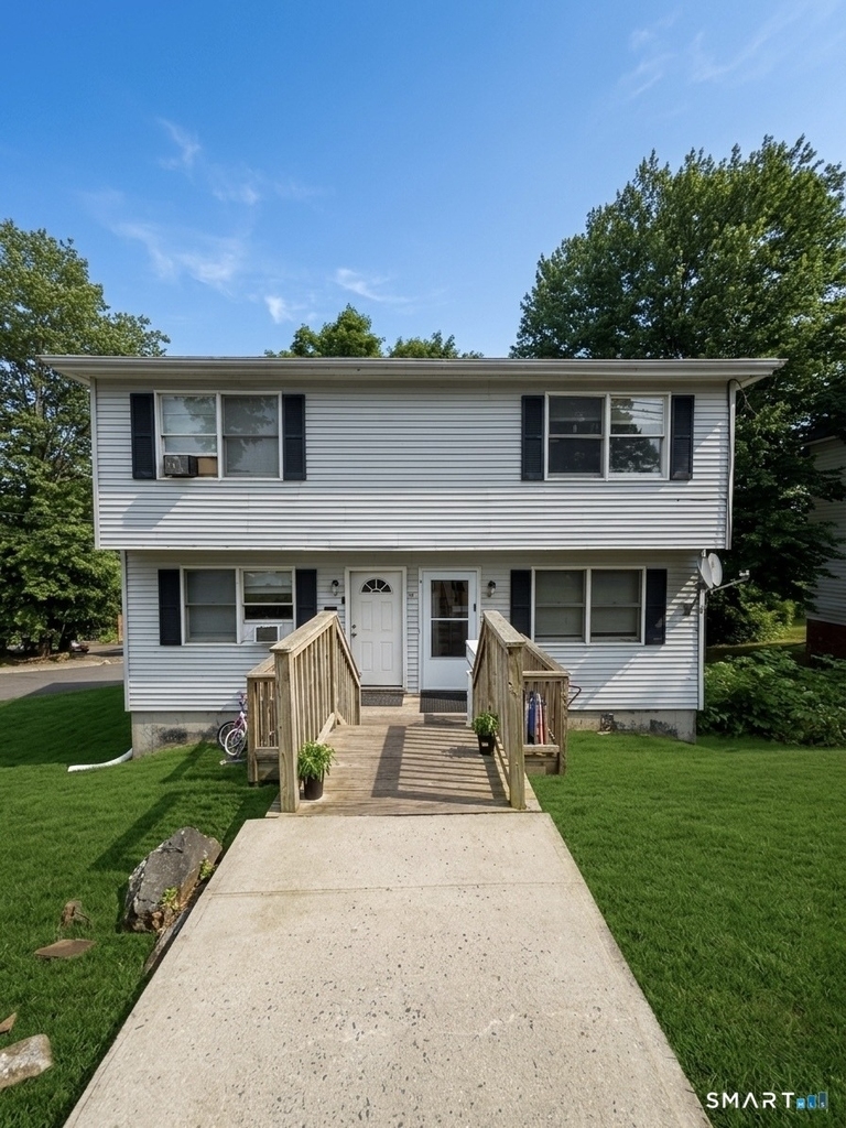 106 Howard Avenue - Photo 4