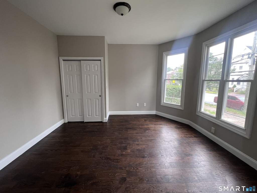 52 Admiral Street - Photo 3