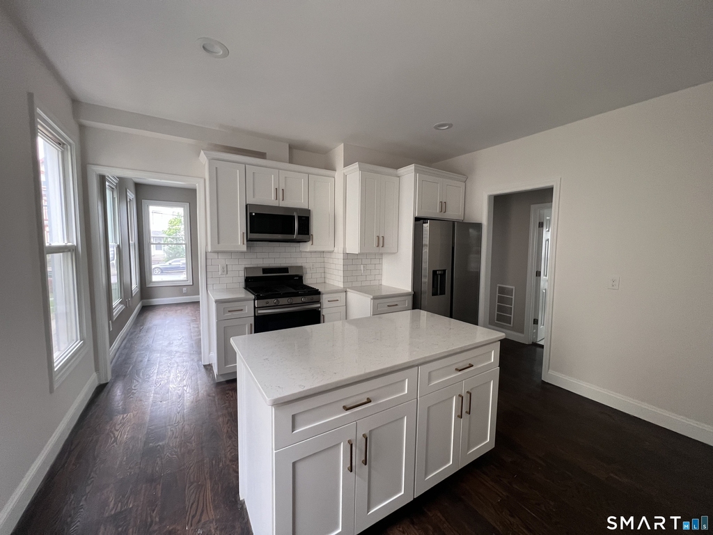 52 Admiral Street - Photo 11