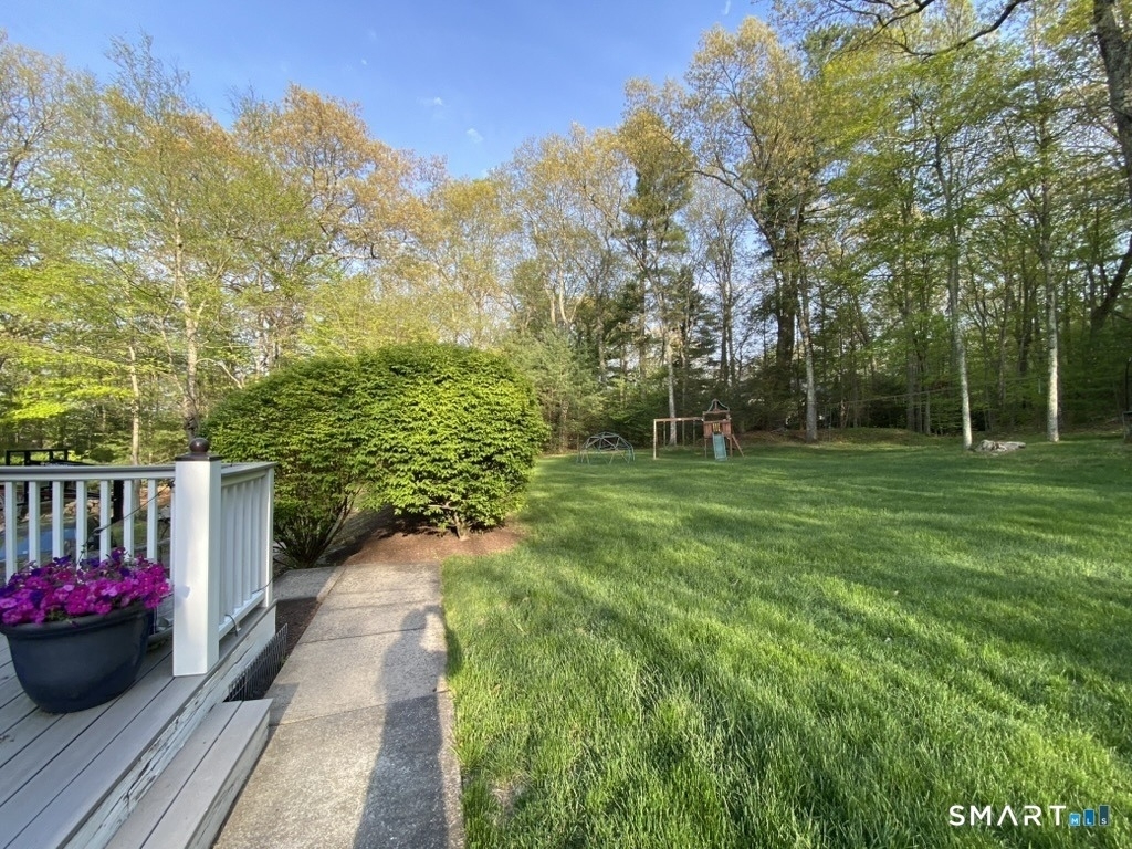 12 Carriage Hill Road - Photo 4