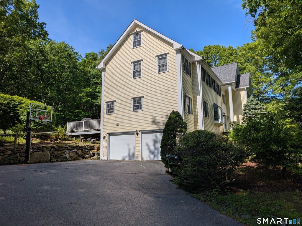 12 Carriage Hill Road - Photo 1