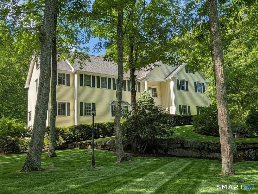 12 Carriage Hill Road - Photo 0