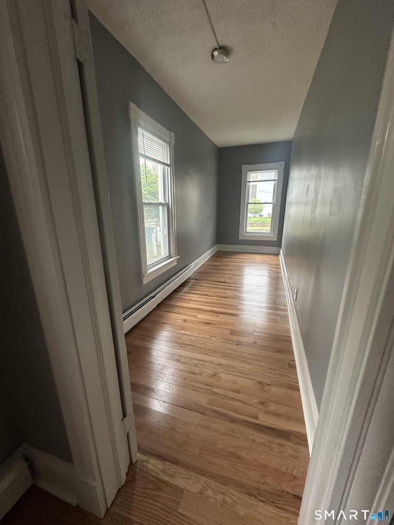 402 Church Street - Photo 2