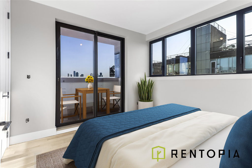 494 Manhattan Avenue - Photo 4