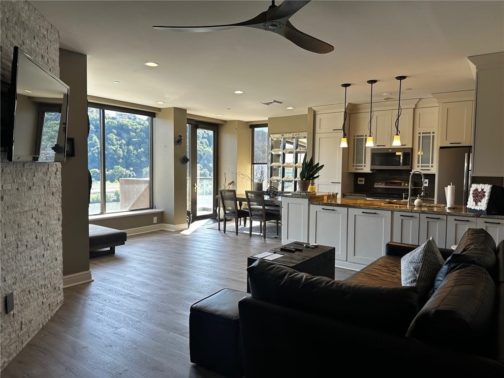 151 Fort Pitt Blvd - Photo 10