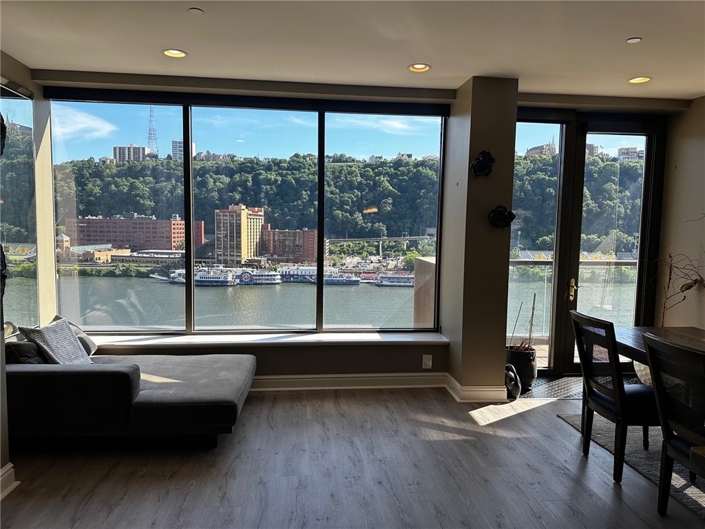 151 Fort Pitt Blvd - Photo 1