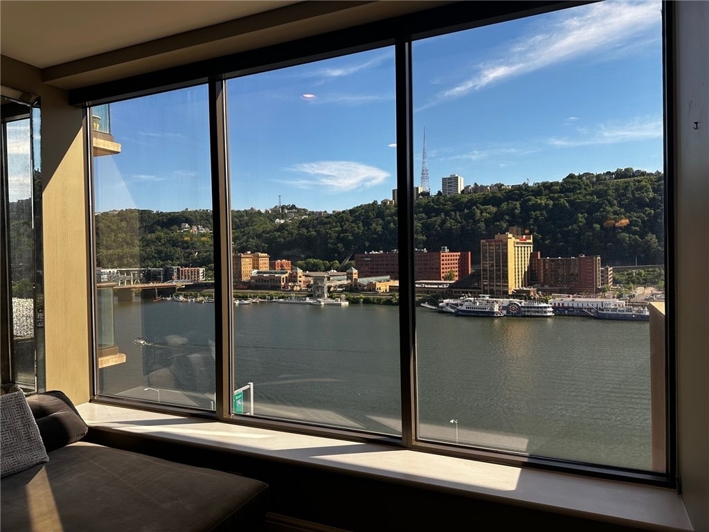 151 Fort Pitt Blvd - Photo 4