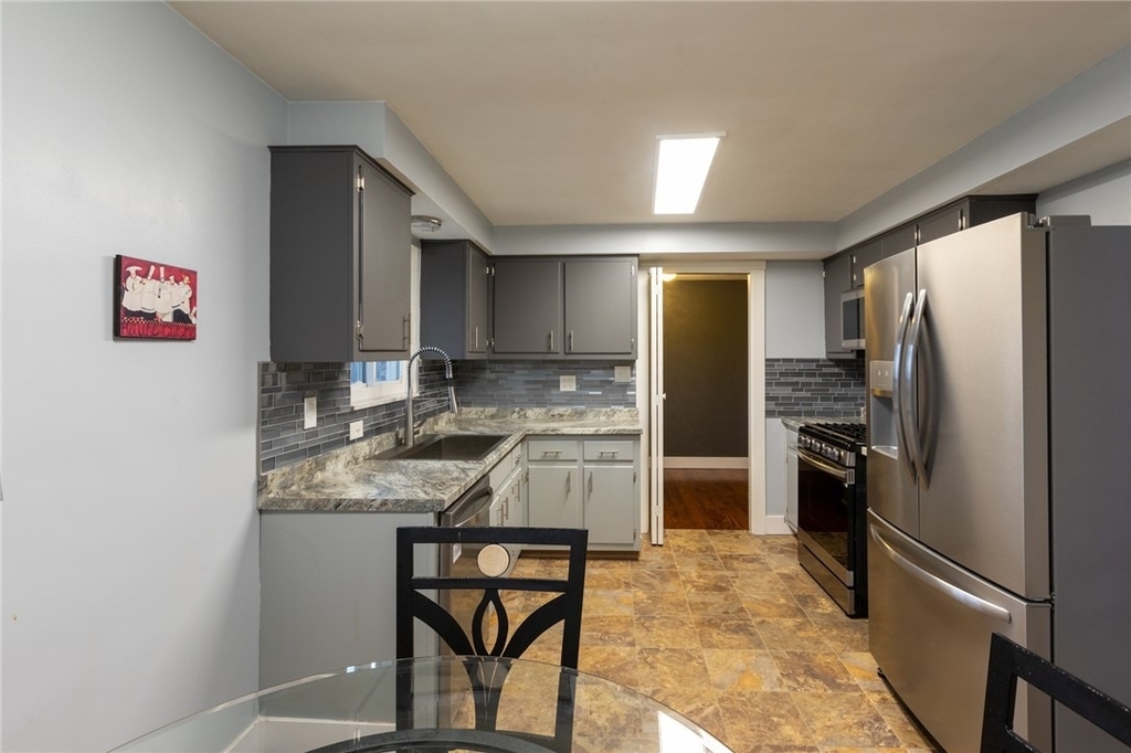 2413 Nicholson Rd - Photo 6