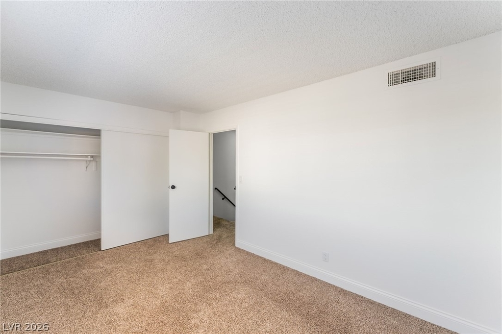 1406 N Jones Boulevard - Photo 26