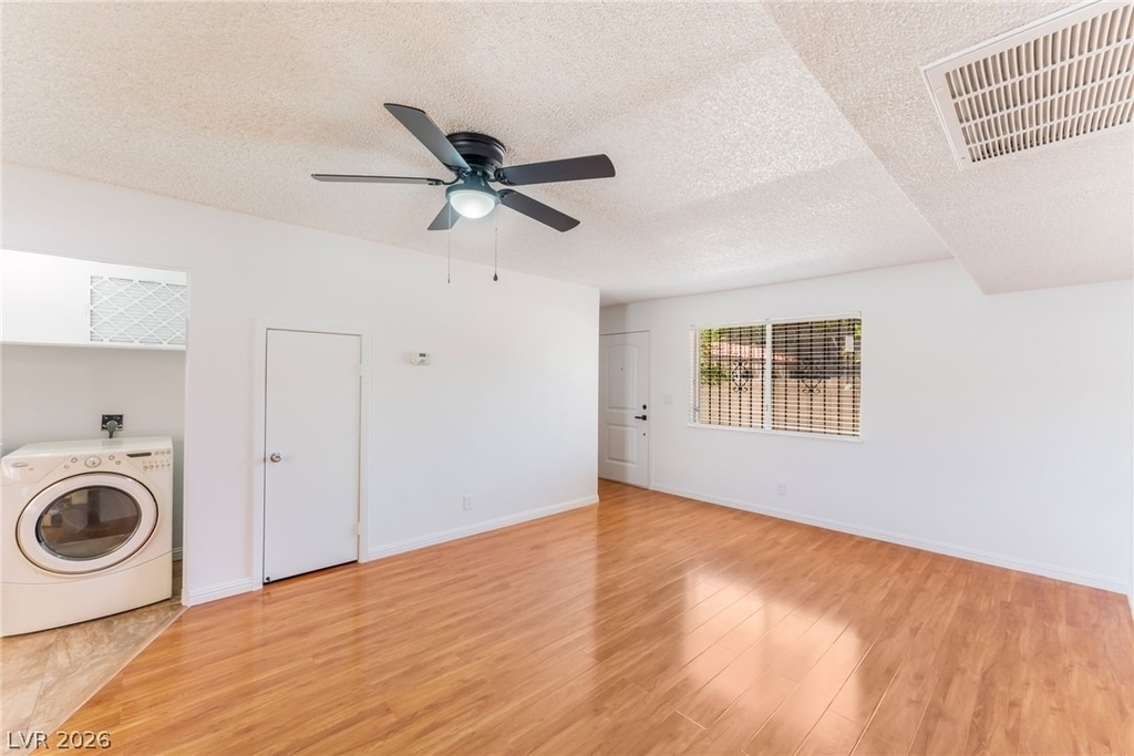 1406 N Jones Boulevard - Photo 5