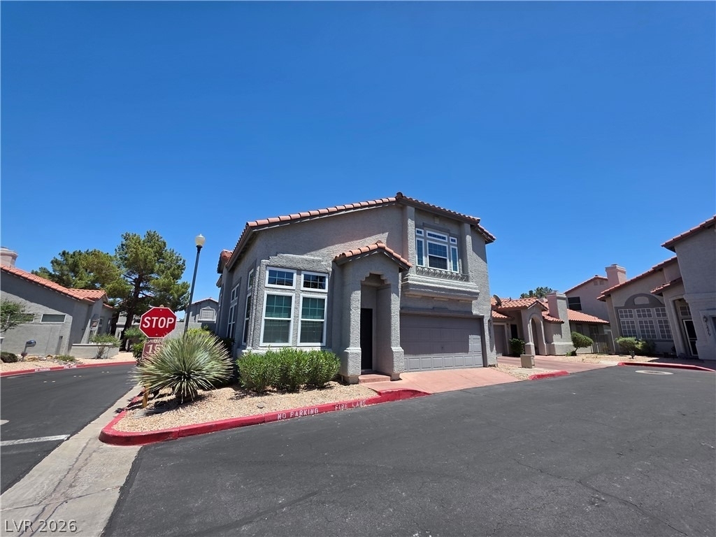 2275 Ramsgate Drive - Photo 1
