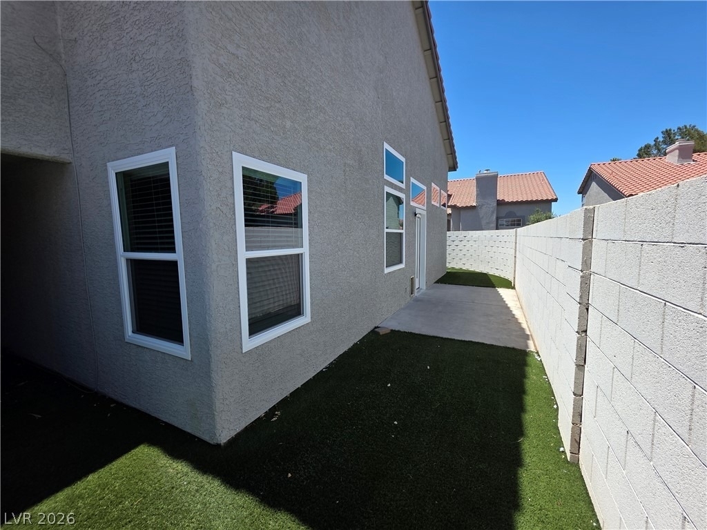 2275 Ramsgate Drive - Photo 12