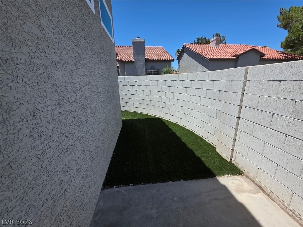 2275 Ramsgate Drive - Photo 3