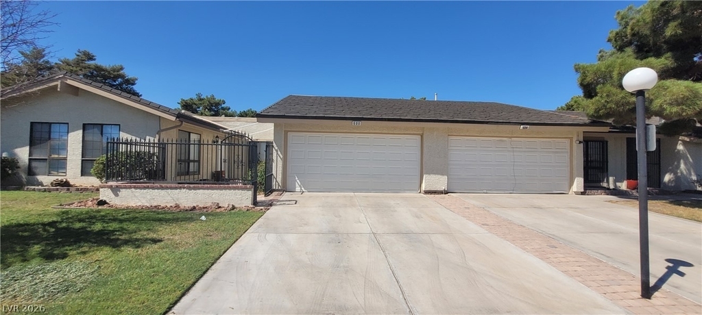 600 Woodmount Drive - Photo 0
