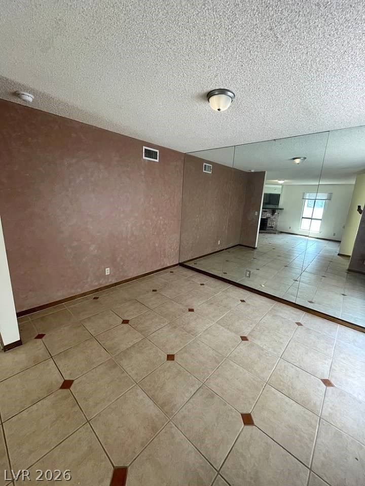 600 Woodmount Drive - Photo 11