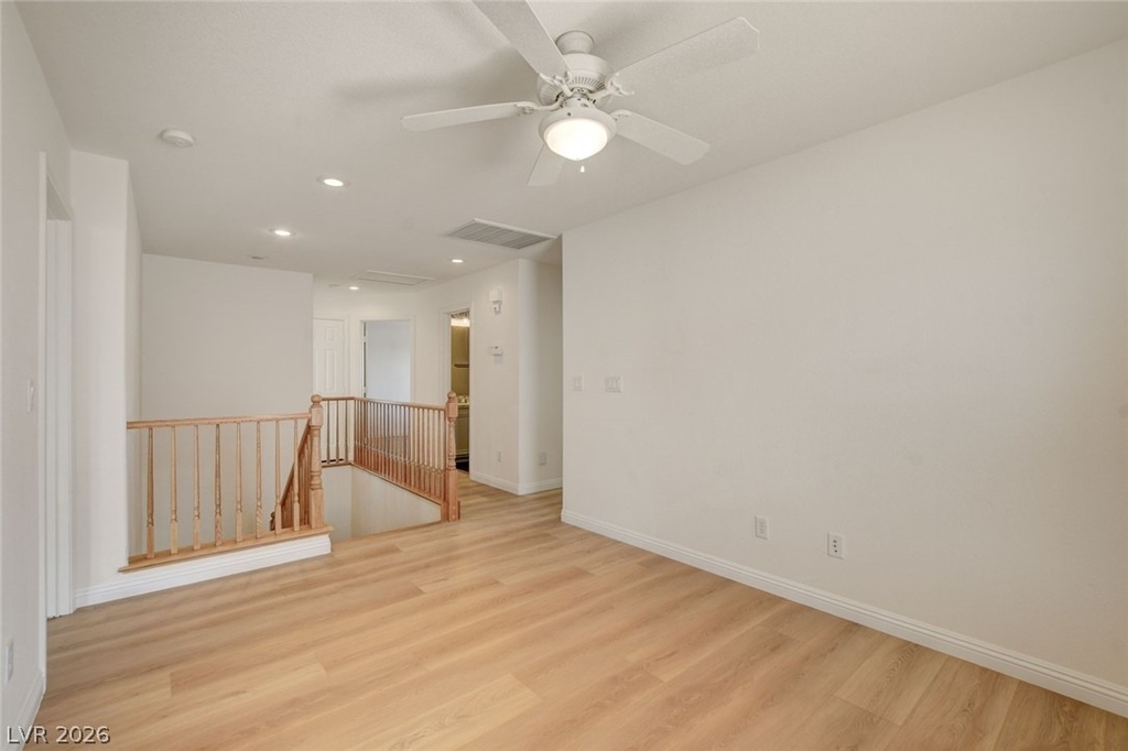 10808 Wallflower Avenue - Photo 16