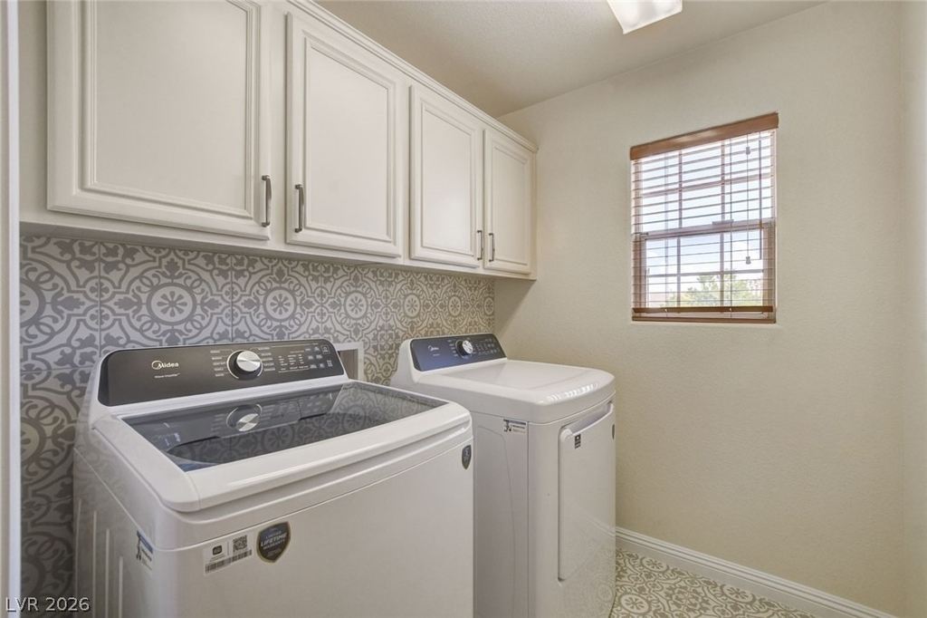 10808 Wallflower Avenue - Photo 40