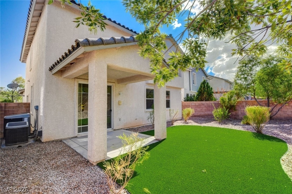 10808 Wallflower Avenue - Photo 50