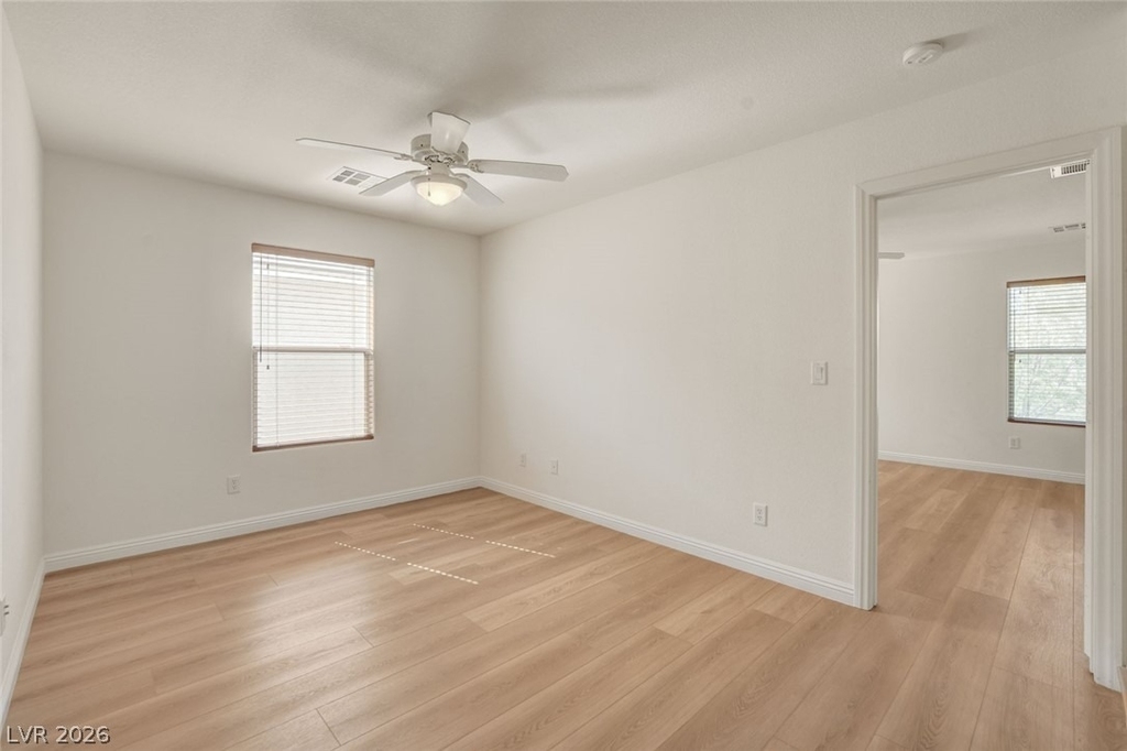 10808 Wallflower Avenue - Photo 14