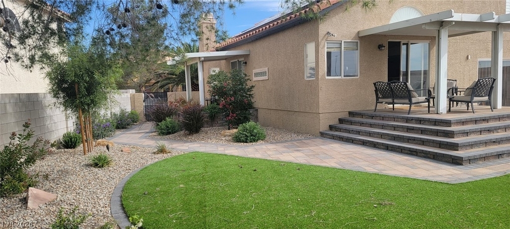 8201 Mountain Heather Court - Photo 4