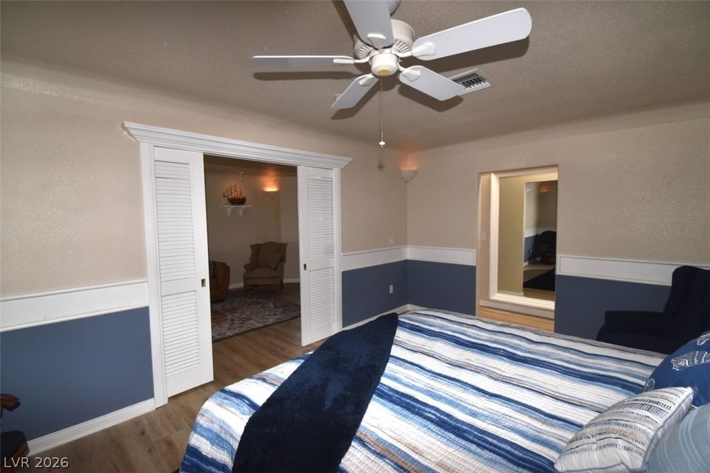 6889 Beverly Glen Avenue - Photo 8