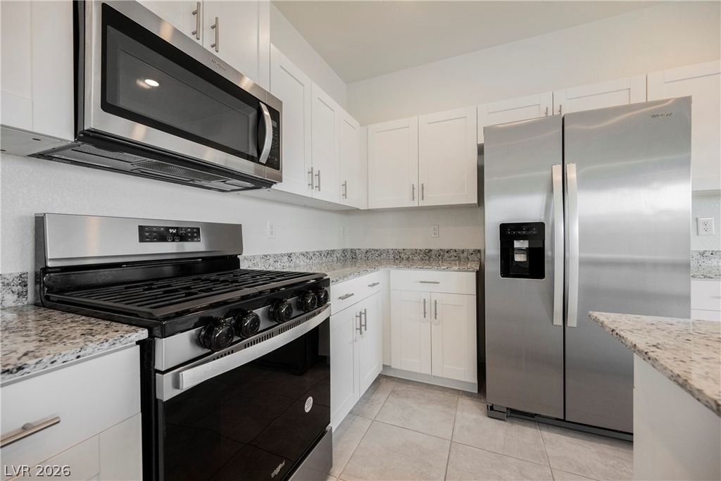 402 Larksong Avenue - Photo 3