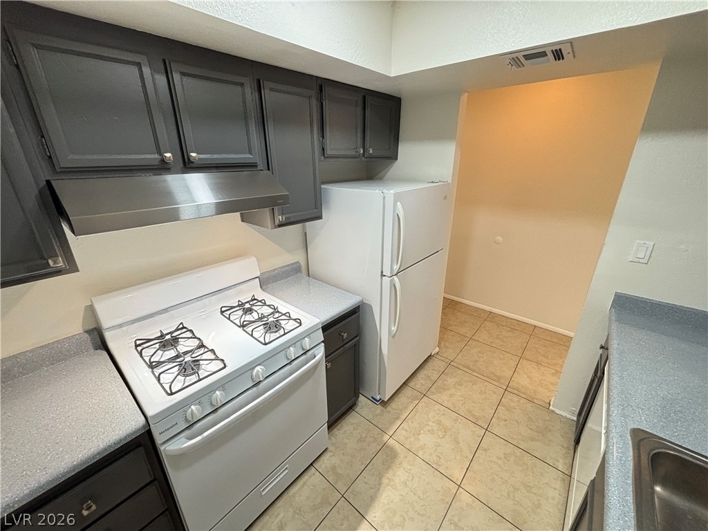 2883 Wheelwright Drive - Photo 6