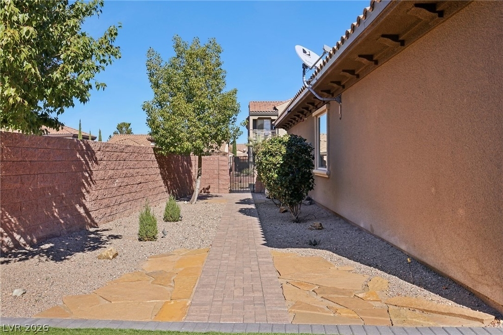 2341 Martinique Avenue - Photo 82