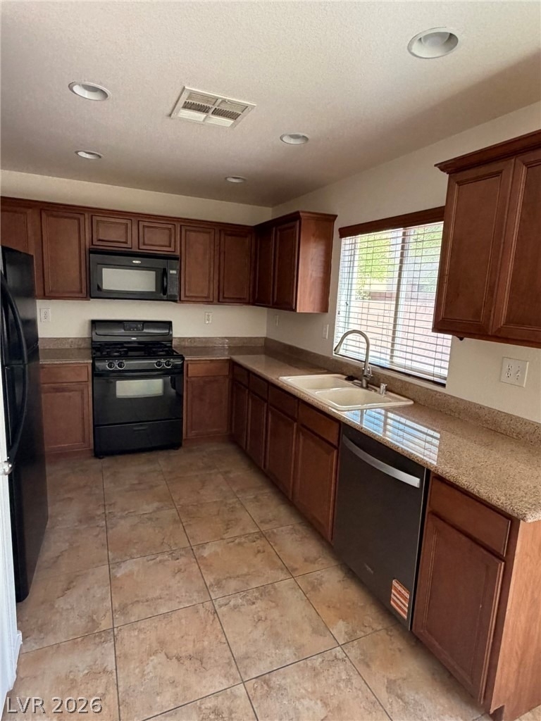 7969 Valladolid Avenue - Photo 4