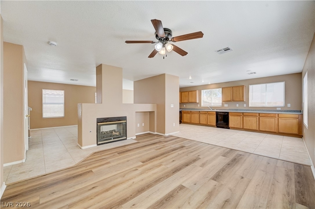 8621 Grand Pine Avenue - Photo 8