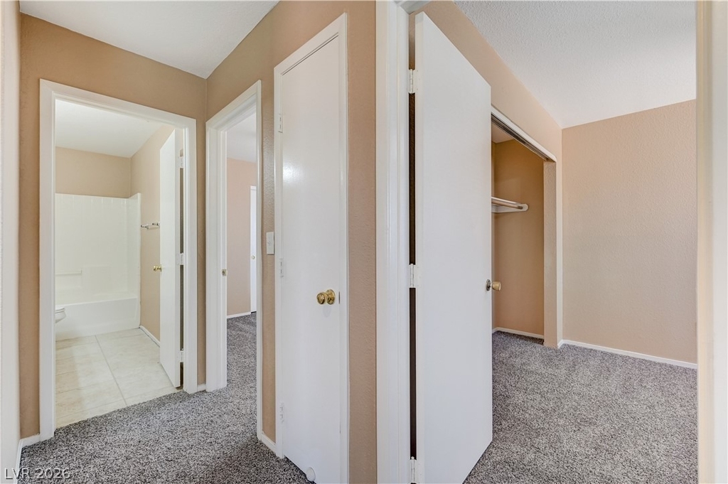 8621 Grand Pine Avenue - Photo 29