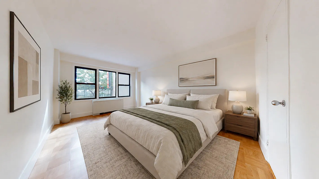 Copy of East 63rd Street - Photo 14