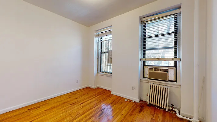 322 East 89th Street - Photo 2