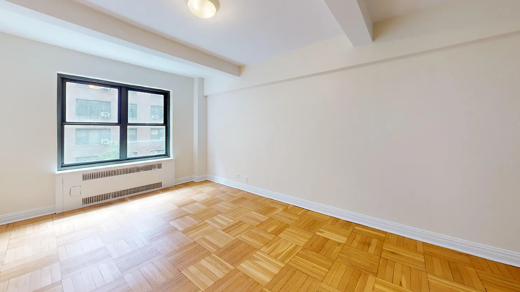 East 56th Street - Photo 2