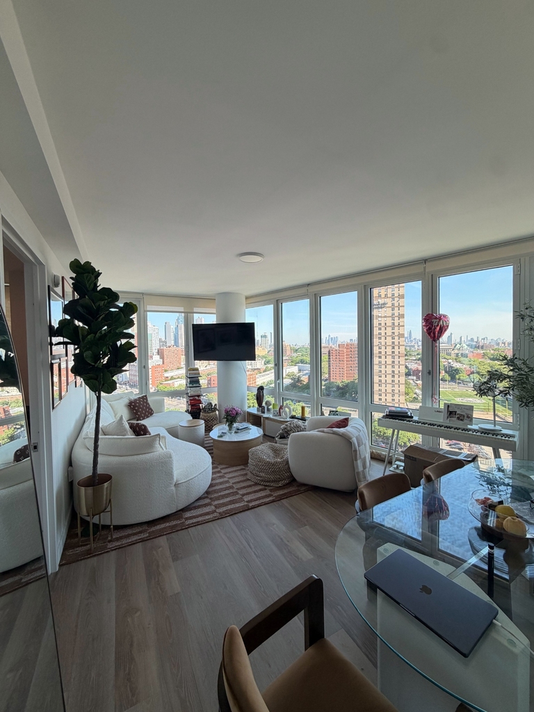 595 Dean Street - Photo 1