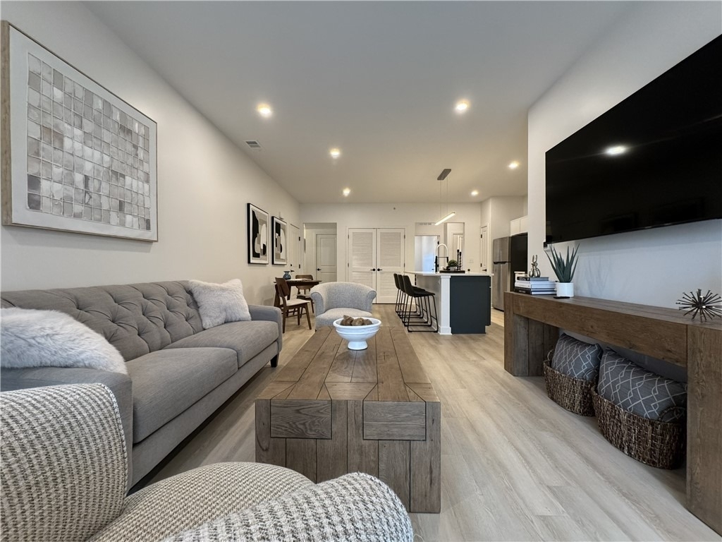 205 Erie Ridge Drive - Photo 1