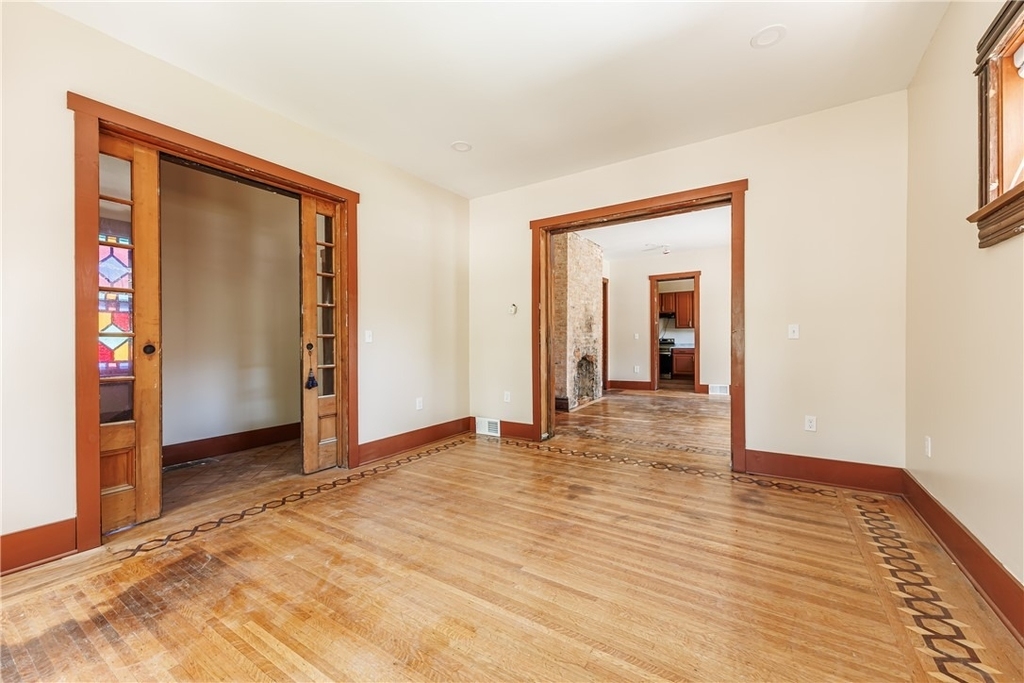 268 Lyndhurst Street - Photo 9