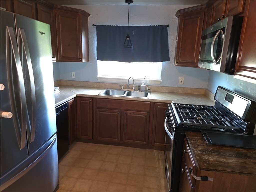 55 Agar Avenue - Photo 22