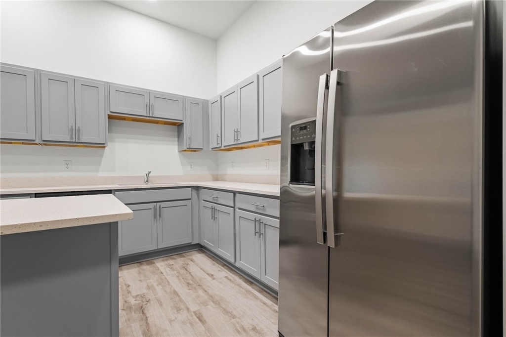 105 Main Street - Photo 4