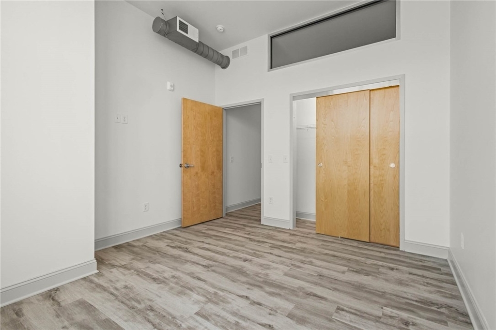 105 Main Street - Photo 16