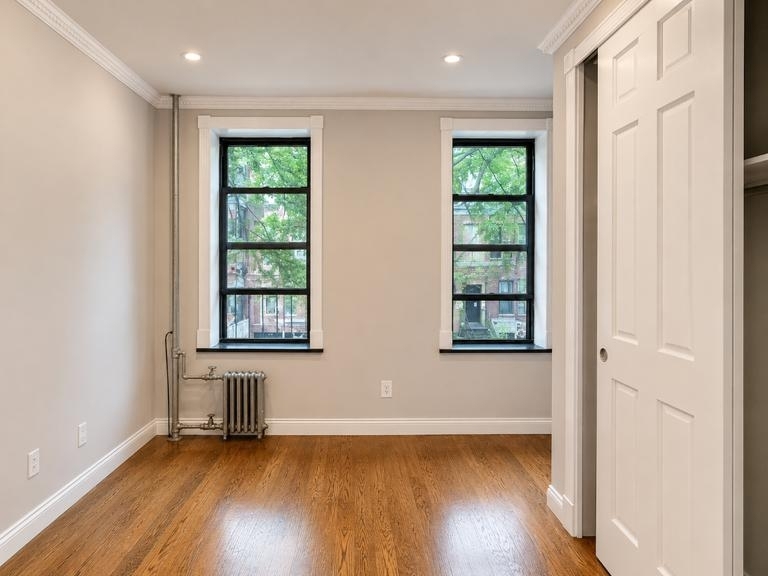 E 5th St. - Photo 3