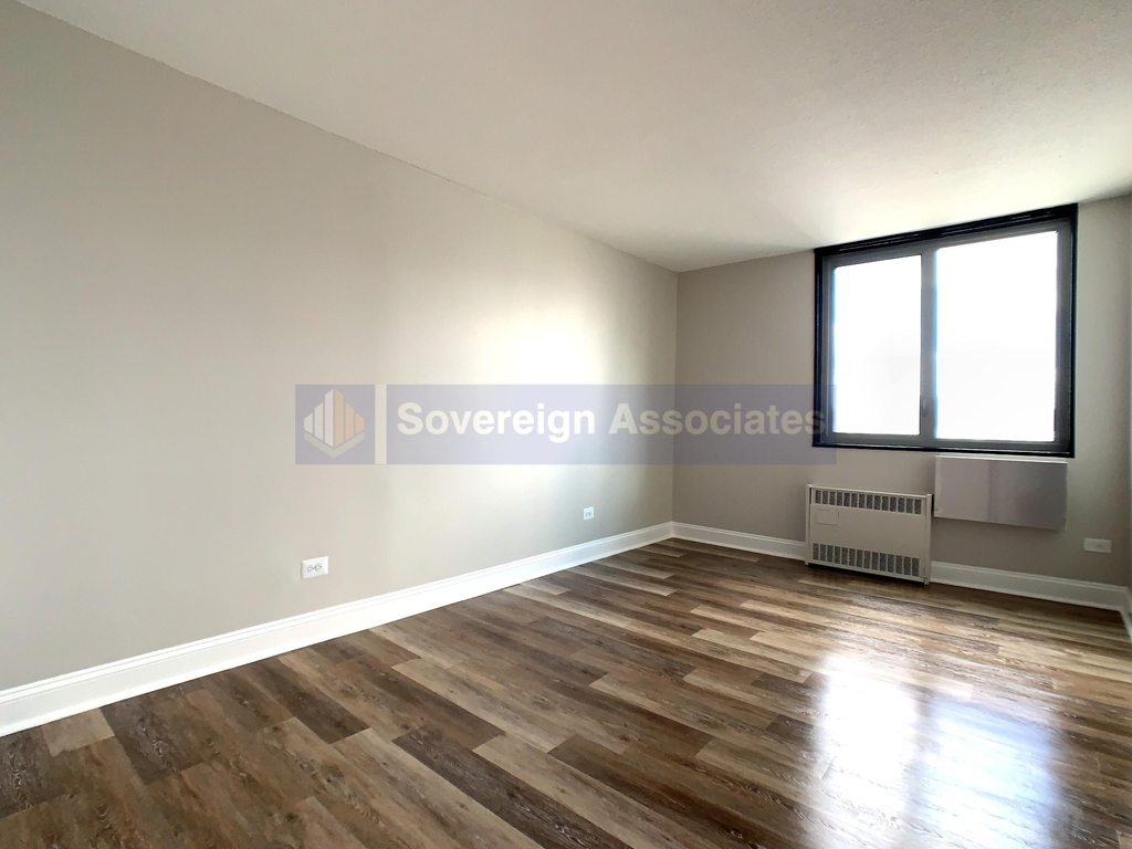 3333 Broadway - Photo 4