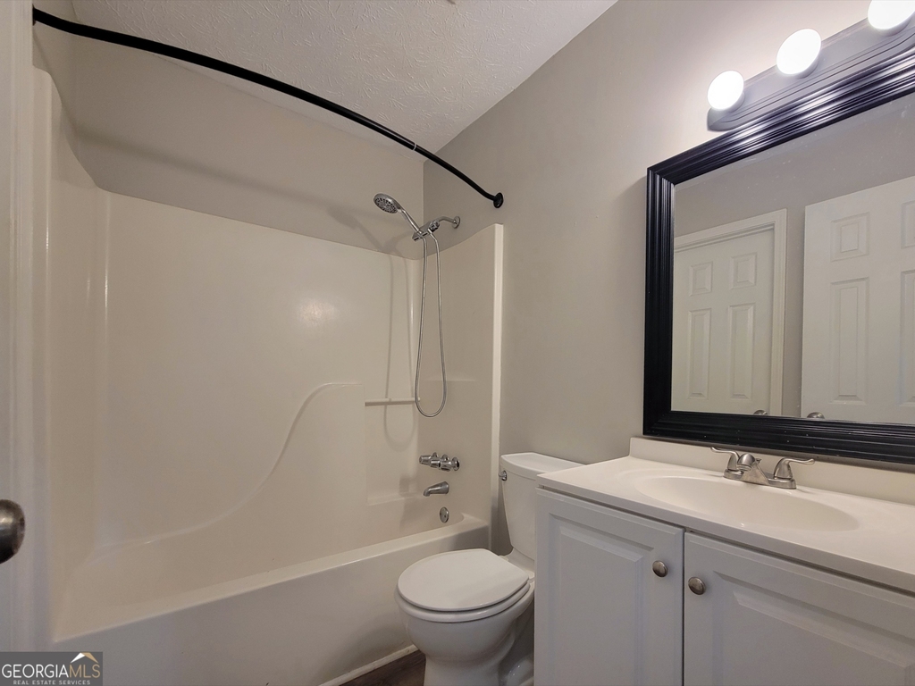 611 Leigh Court - Photo 6