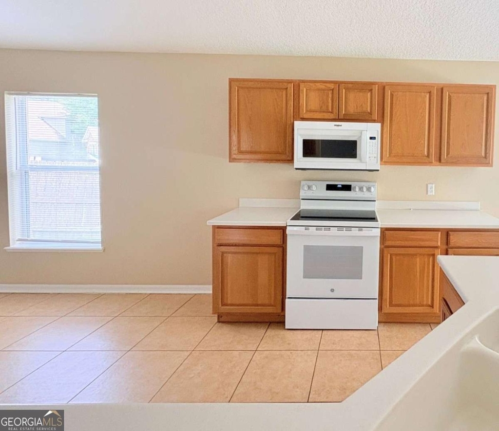 94 E Pine Bluff Boulevard - Photo 12